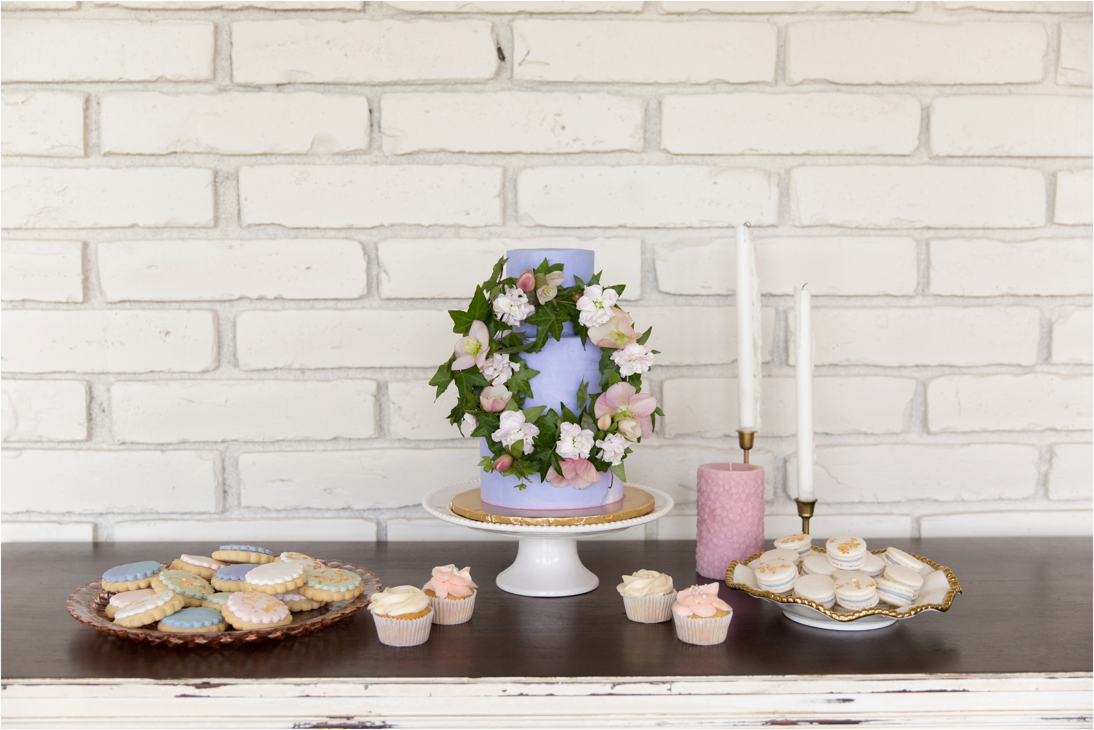 Purple floral wedding cake - Riane Roberts